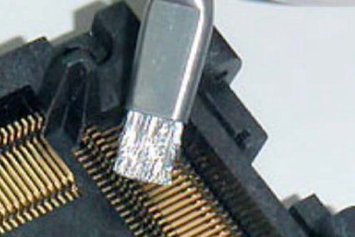 Precibrush Contact Cleaning